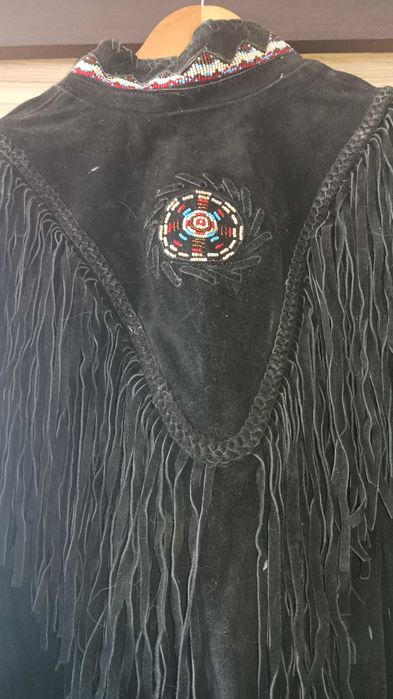 Kurtka skórzana Running Bear XL – kurtka western/Native American, frędzle, koraliki.