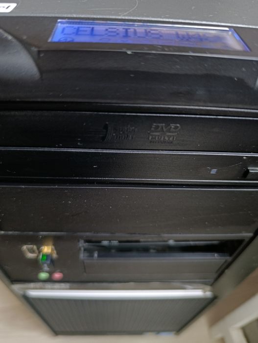 Fujitsu Celsius W480