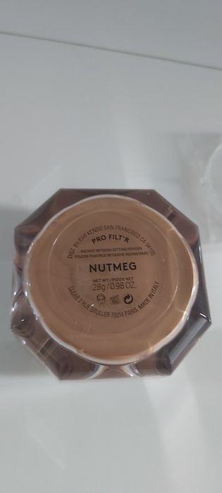 Fenty Beauty puder sypki nutmeg
