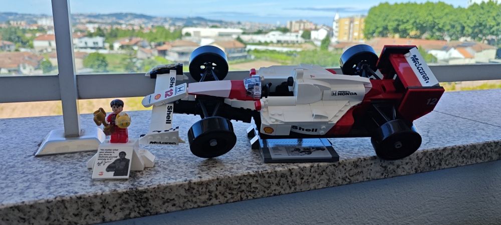 McLaren Senna genérico Lego