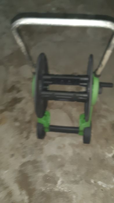 Enrolador de mangueira como novo