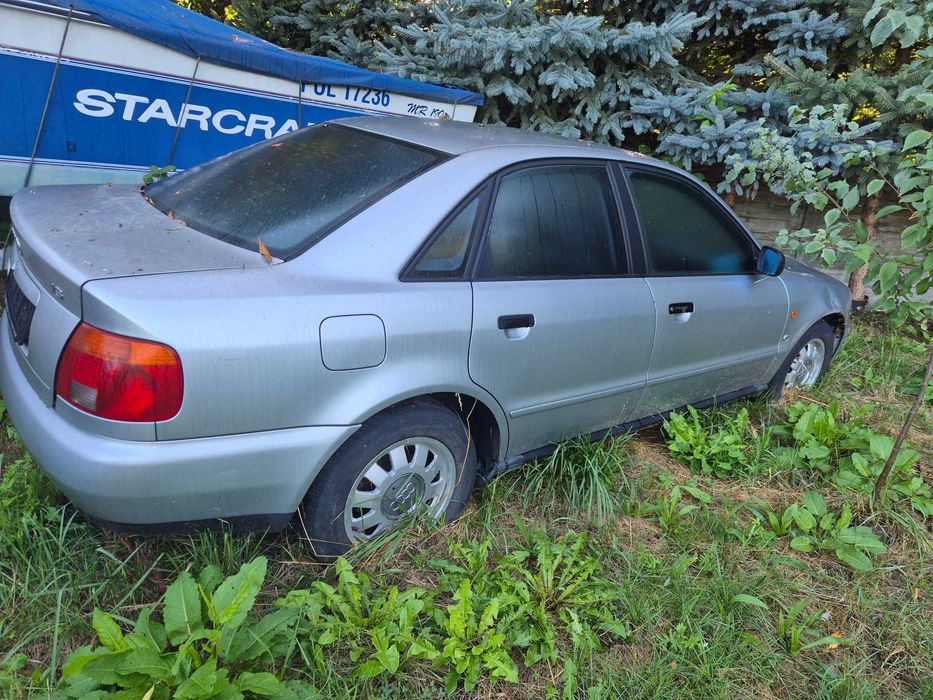 audi a4 b5 benzyna 1.6 silnik skrzynia biegów osprzęt