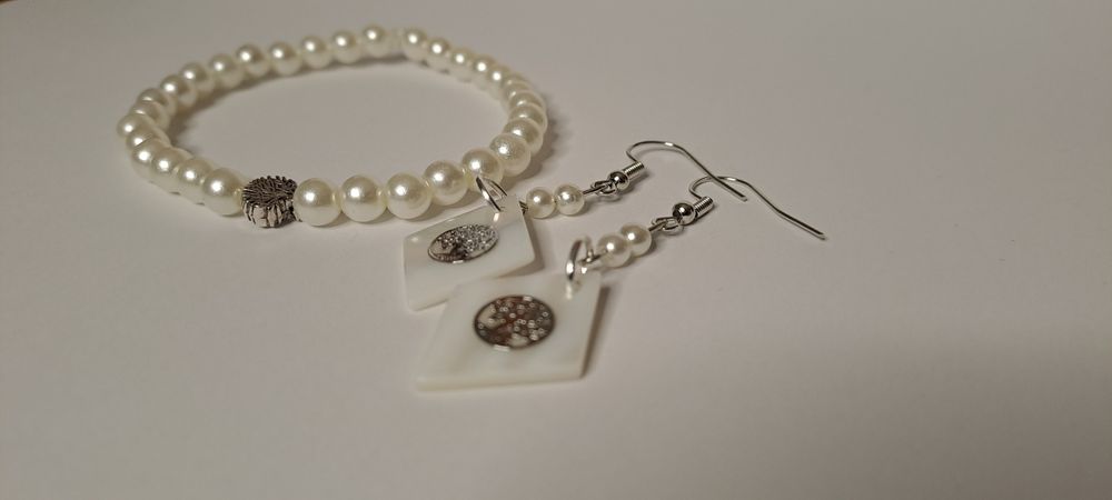 Conjunto pulseiras + brincos