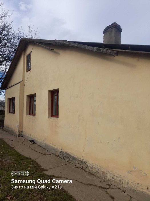 Нежитлові будівлі та споруди - с. Кам'янка, Чернівецька обл.