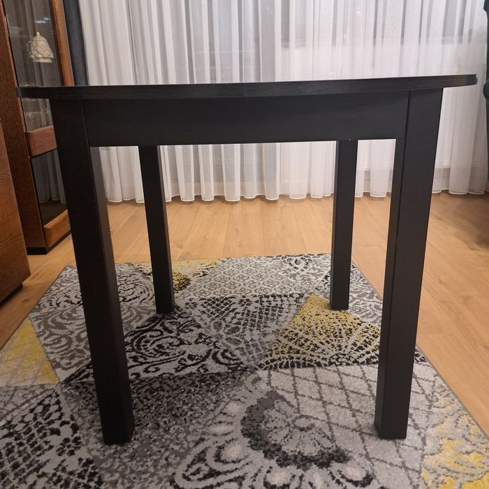 stół okrągły Ikea bjursnas