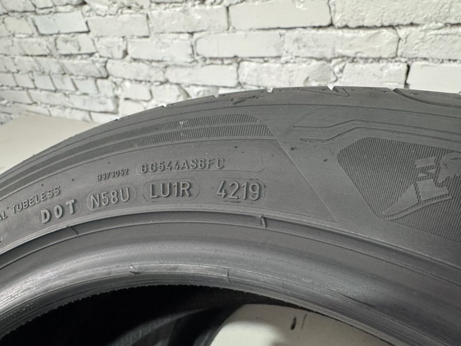 Літні шини Goodyear 245/45 R18
