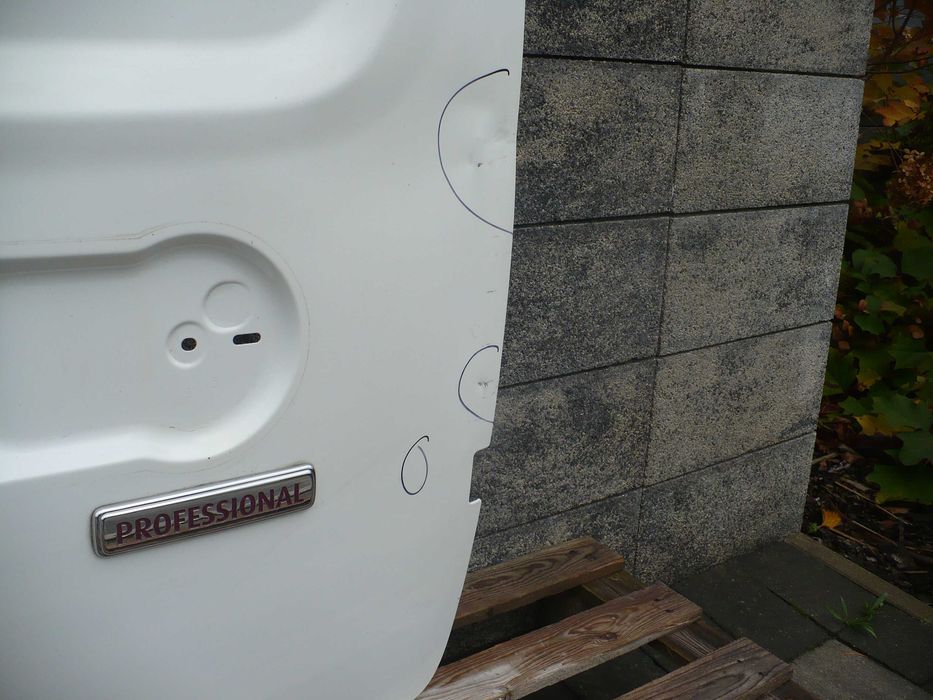 Fiat doblo 2 lift maxi xl H2 drzwi tył prawe prawy tył prawe tylne