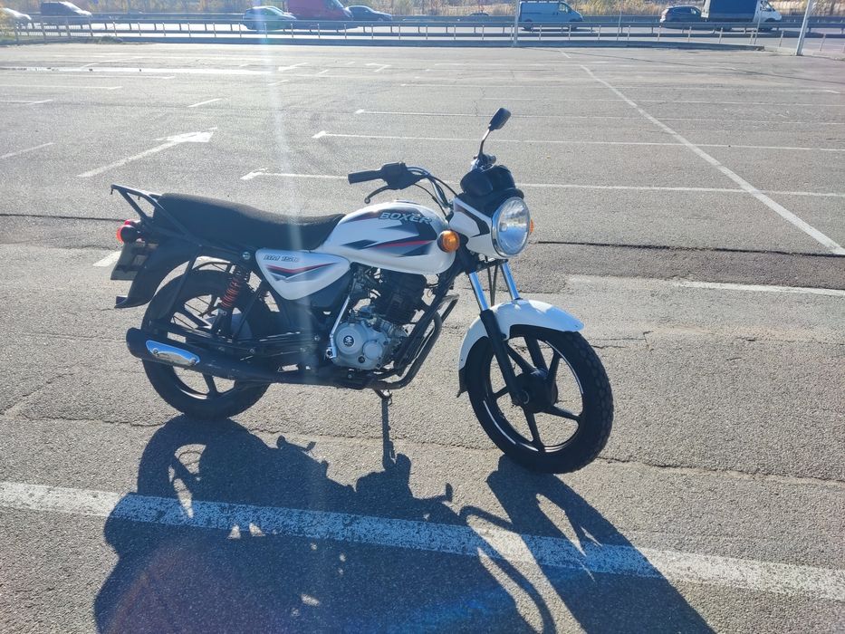Bajaj boxer bm 150