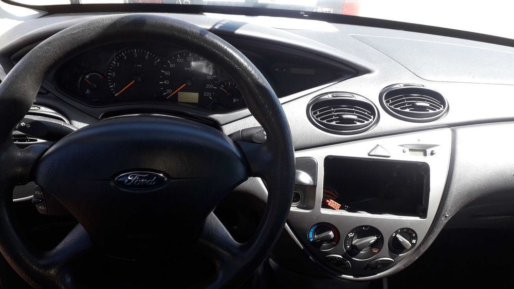 Temos para peças Ford Focus Gasolina