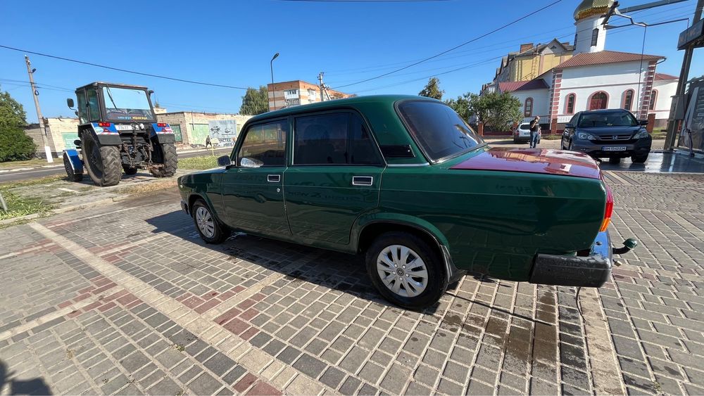 Продам ваз 2107