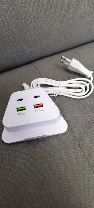 Ładowarka usb uniwersalna