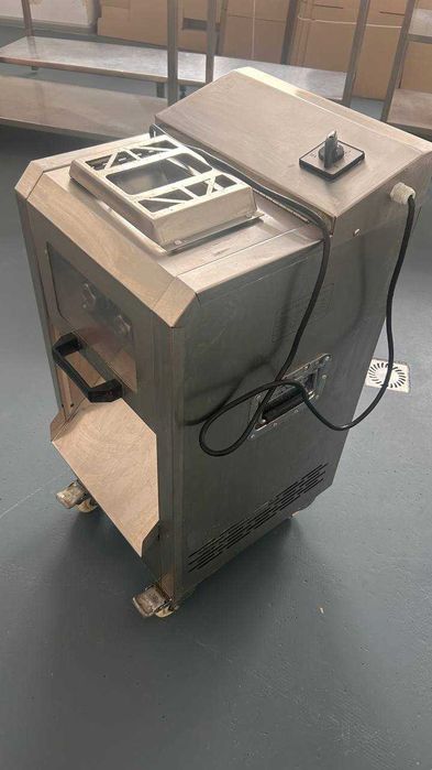 Слайсер (шпигорізка) Vektor DQ-7, ніж 10 мм – стан нового