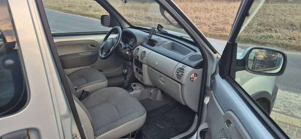 Renault kango 4x4 Benzyna 1.6 świeżo sprowadzony
