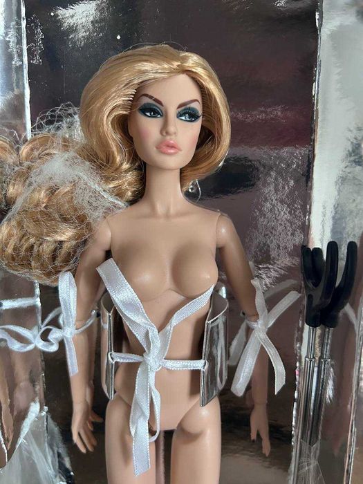 Lalka Integrity Toys Rayna Ahmadi Rock Me Baby nude