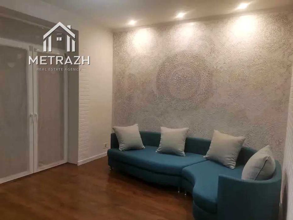 Продам 2к квартиру в центре‼️ (сталинка), Сумской рынок, Парк Горького