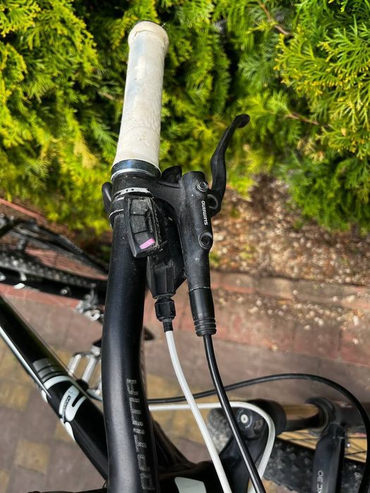 Велосипед 29 rockshox deore shimano