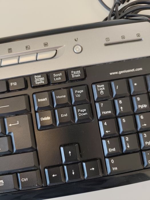 Teclado Genius SlimStar 311 - USB