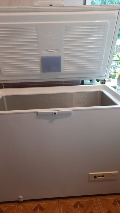 whirlpool whm 3111 морозильна камера