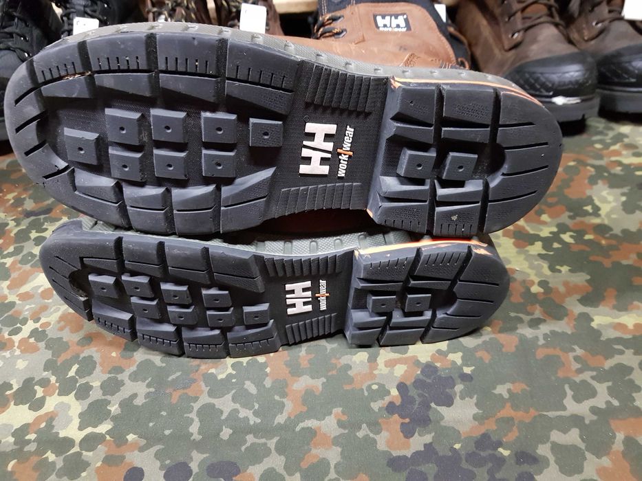 Buty robocze HELLY HANSEN rozm 45 wkł 30 cm