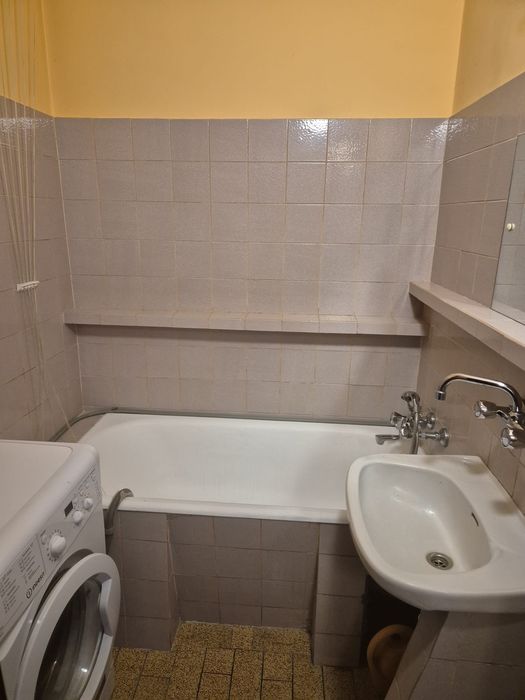 Wynajmę mieszkanie na osiedlu Lotnisko - Więcej