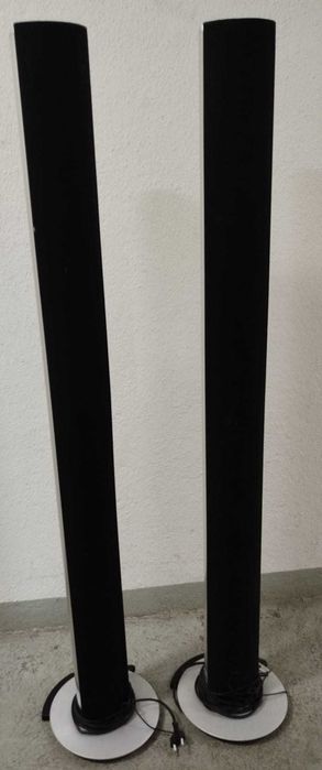 Televisão + 4 Colunas Bang & Olufsen - Preço Negociável