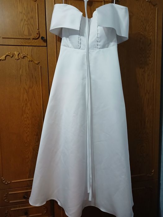 Сукня весільна біла