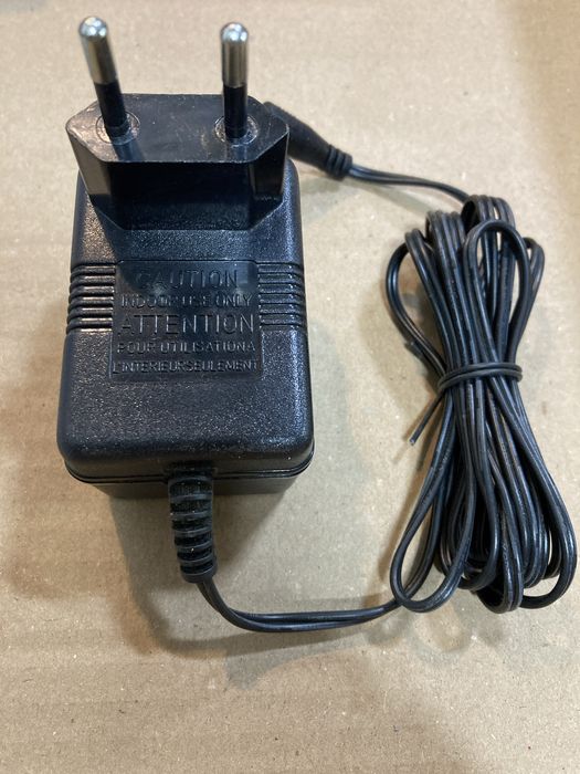 Ładowarka  6V 200mA