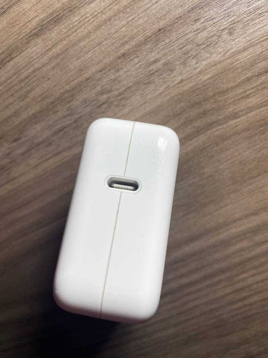 Зарядний пристрій Apple A1540 29W та A1882 30W USB-C Power Adapter