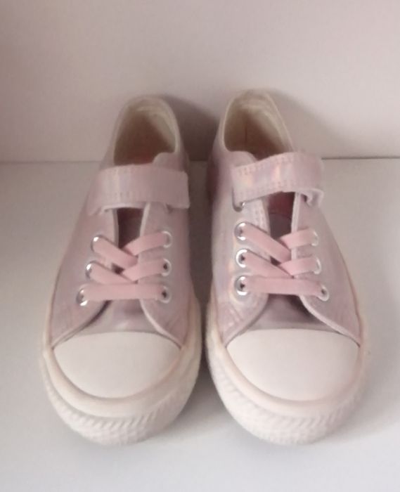 Perłowe trampki nelli blu 29