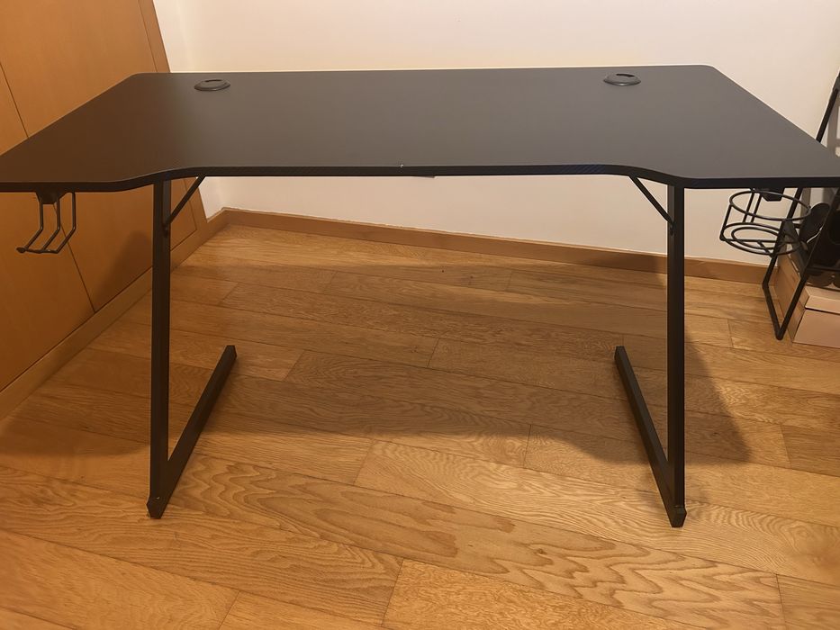 Mesa/Secretária *Gaming* Nova
