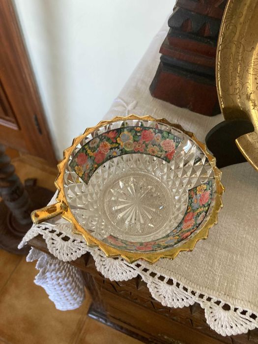 Tigelas porcelana louca francesa longchamp e chicara de vidro pintada