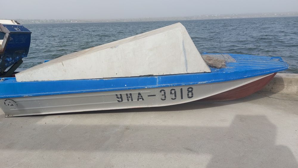 Моторная лодка      Казанка  5 м 2