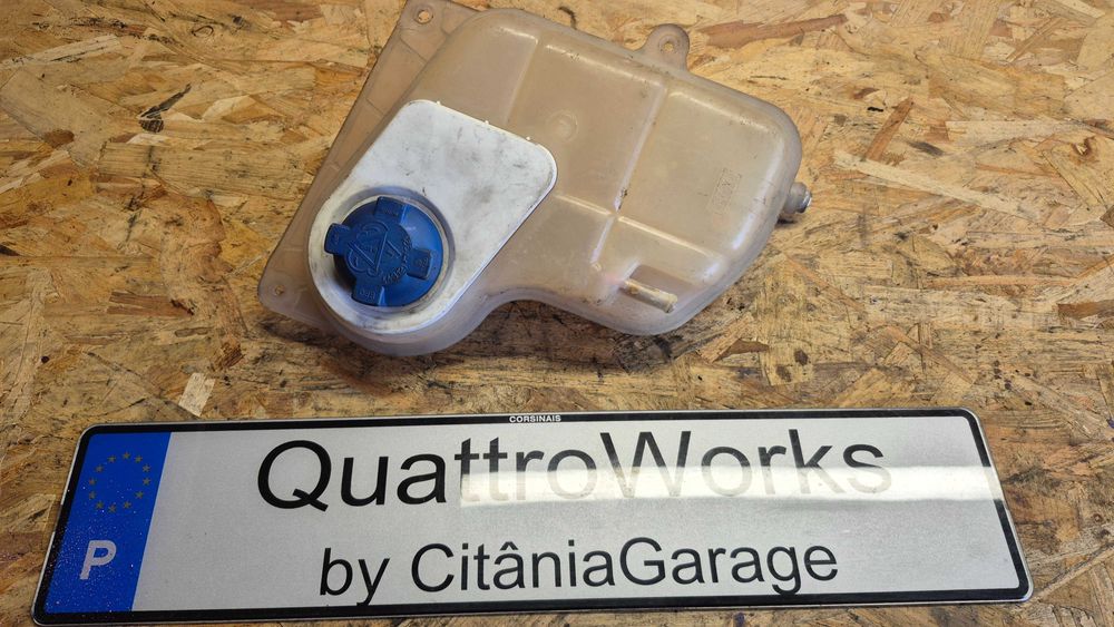 AUDI A4 B5/A6/PASSAT B5 ETC - Vaso de Expansão Original 8D0121,403C