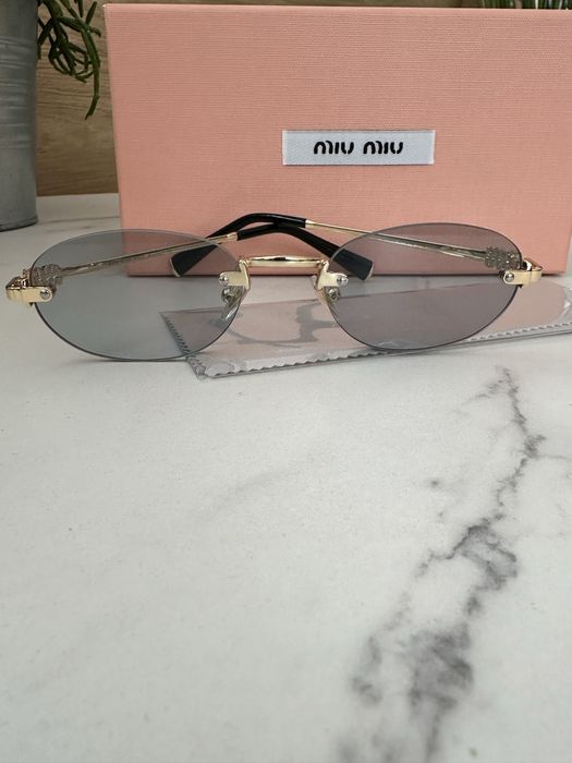Okulary przeciwsłoneczne Miumiu