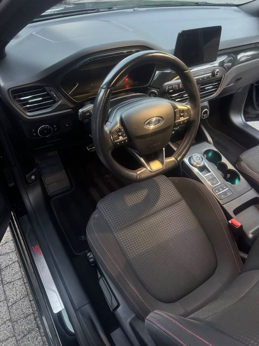 Ford Focus ST-LINE 2018 r. 182 KM automat
