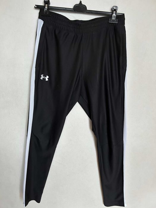 Under Armour _ Czarne spodnie sportowe M