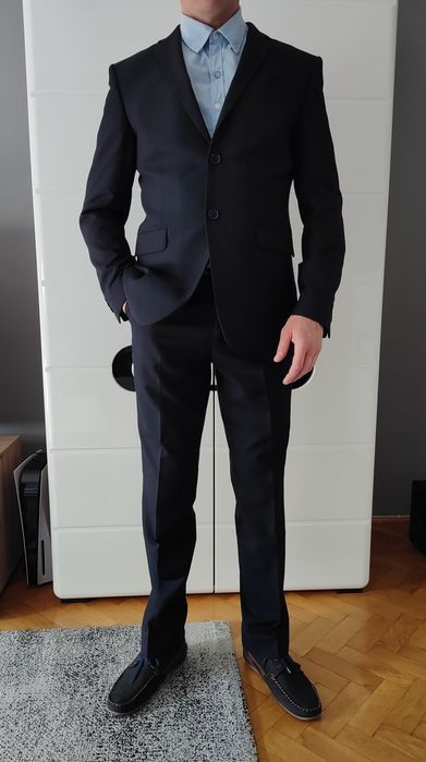 Garnitur męski granatowy Slim Fit jak nowy