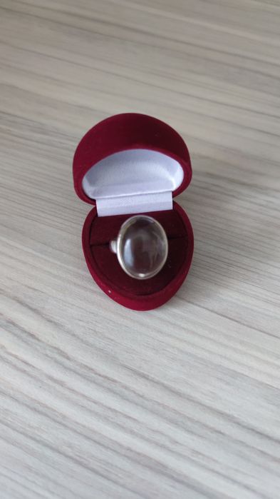 Масивна срібна каблучка з цитрином, 17 розмір