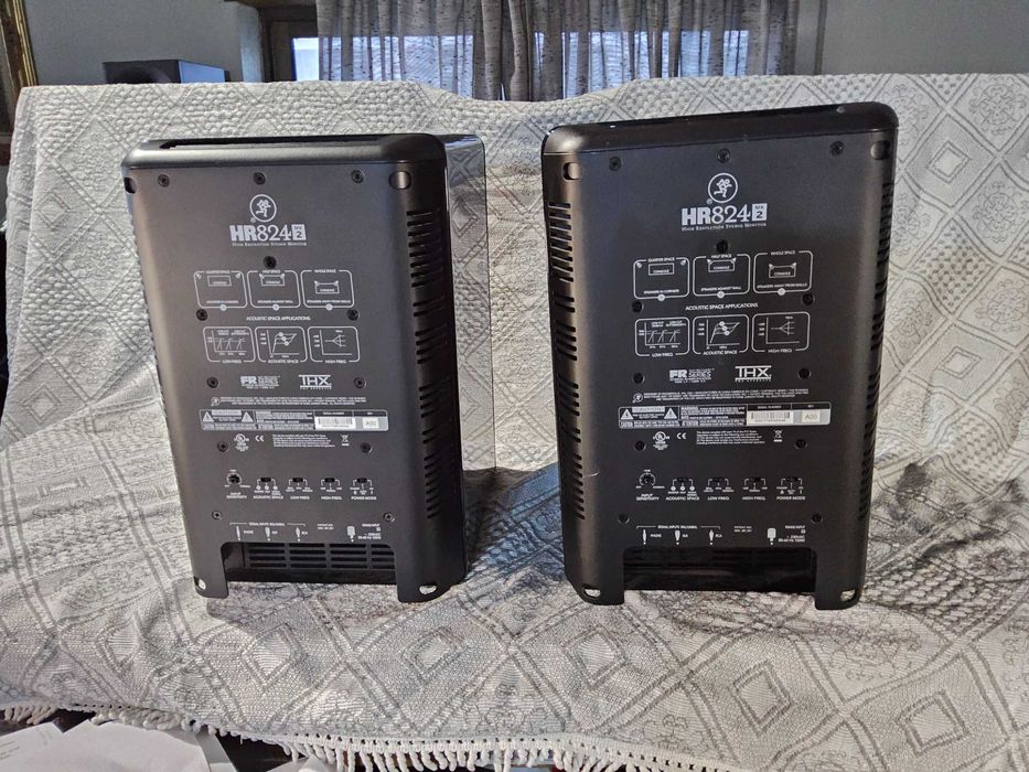 1 Ano garantia 50% Desconto MACKIE HR 824 MK2 REFERENCE Semi-Novas