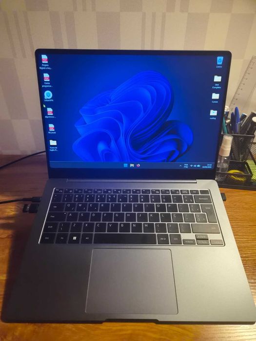 Portatil Galaxy book 4 Pro