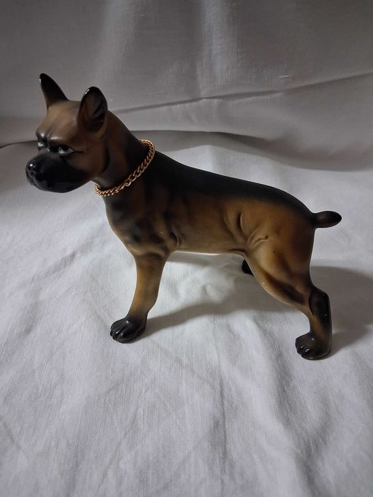 Cães em cerâmica