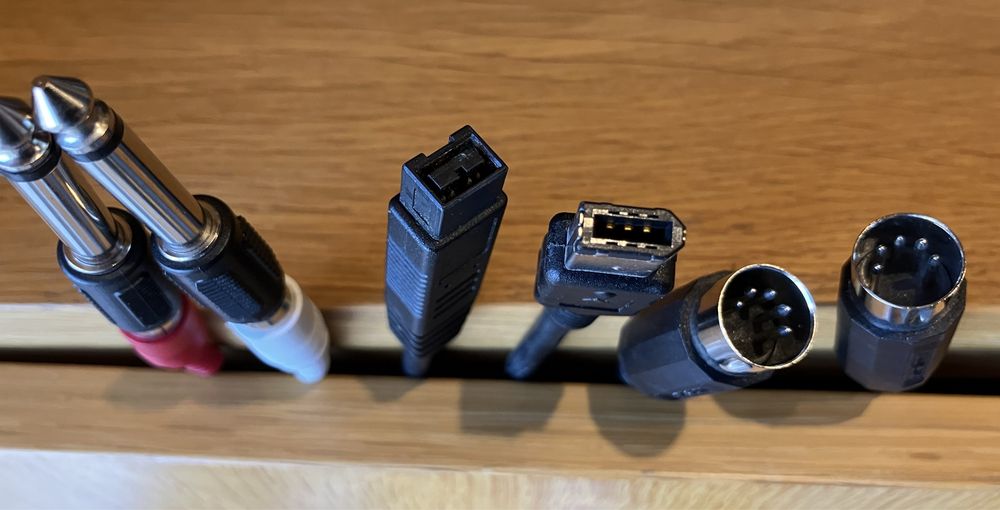 Interface / placa de audio/MIDI portátil Yamaha GO46