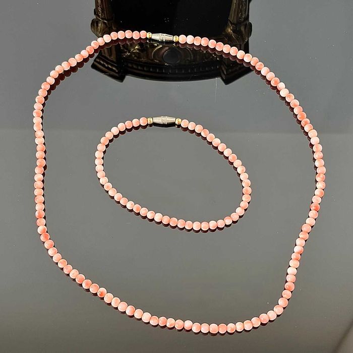 Komplet z naturalnego korala, naszyjnik, bransoletka w stylu Art Deco