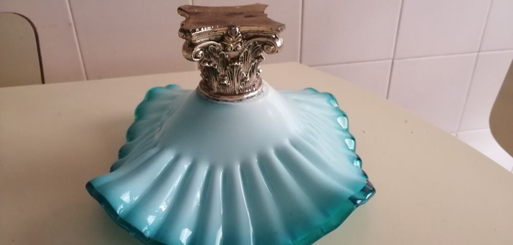 Taça em vidro opalino