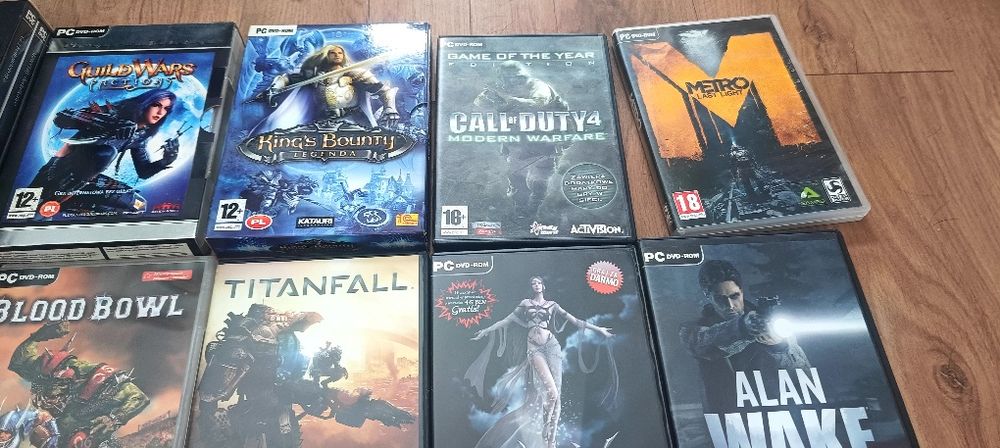 Gry PC Wiedźmin, Gilld Wars, Call of Duty 4 itp..