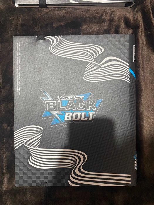 Pokémon White Flare e Black Bolt Binder