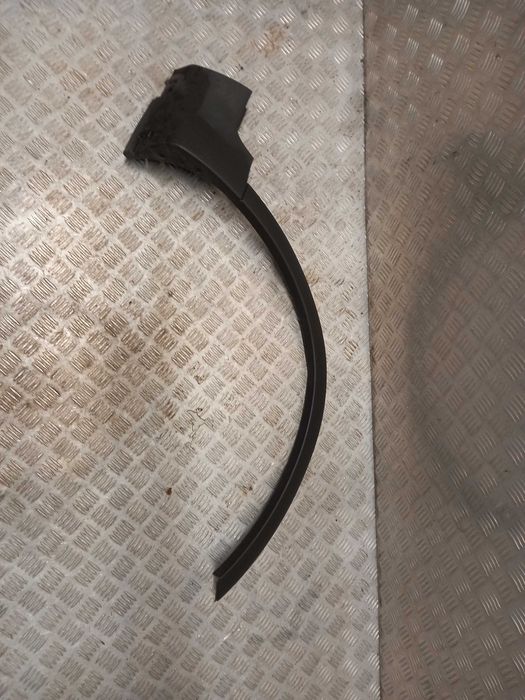 Listwa Nakładka Błotnika Prawa Przód Ford Kuga MK1 08-