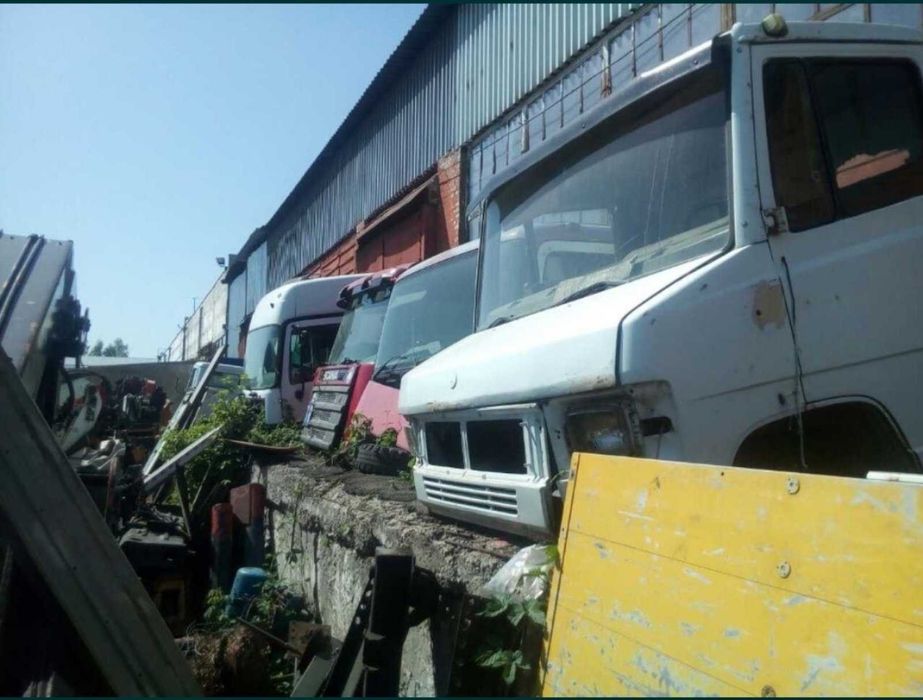 Кабины для Мерседес, кабина Мерседес