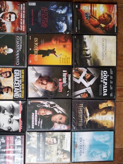 30 DVDs incluindo Boris