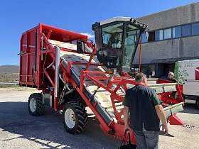 Kombajn do upraw warzywnych/żielarskich SPAPPERI RE141 RE241